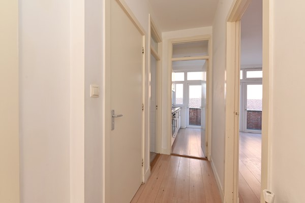 Medium property photo - Velpsestraat 107, 2573 SG Den Haag